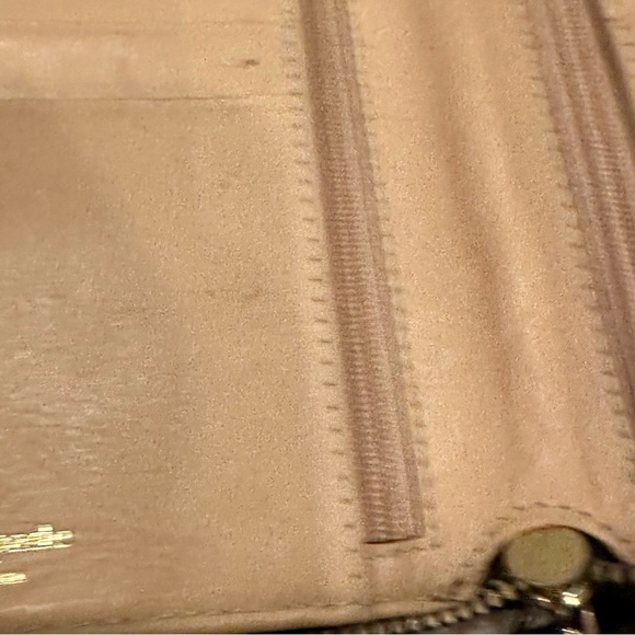 Kate Spade Oversized Black Leather Wallet - Picture 3 of 6